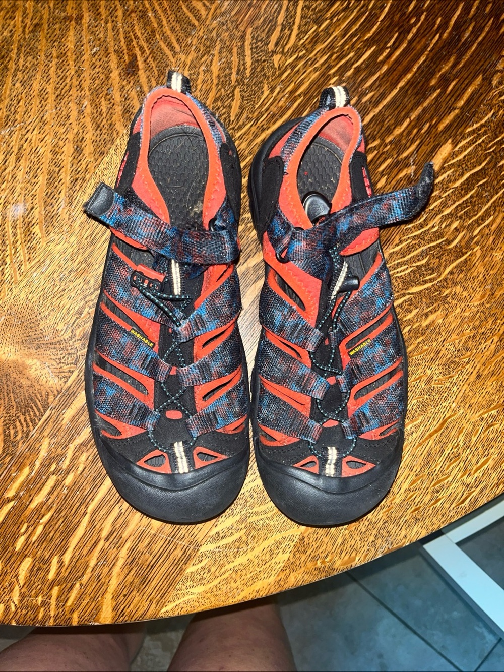 Keen Kids Sandals in blue and red size 6y